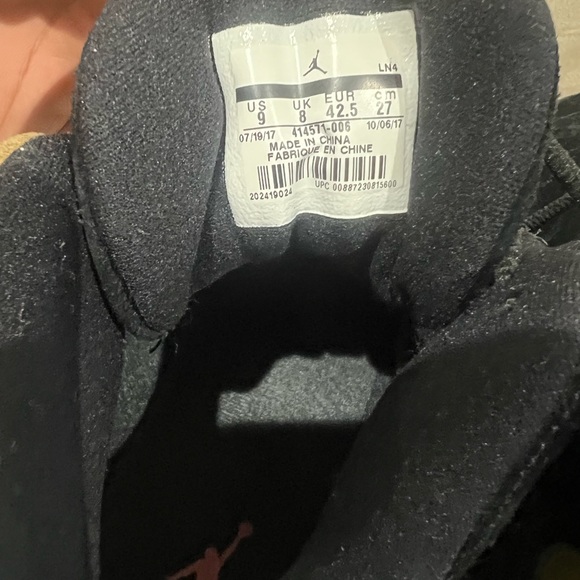 Jordan 13 “Olive” main image 7